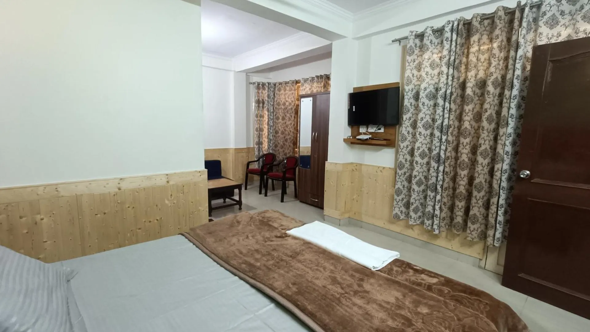 Thakur Homestay Shoghi Shimla